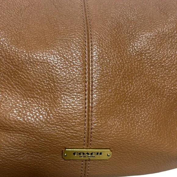 Coach Camel Hobo Avery Bag - Picture 2 of 10